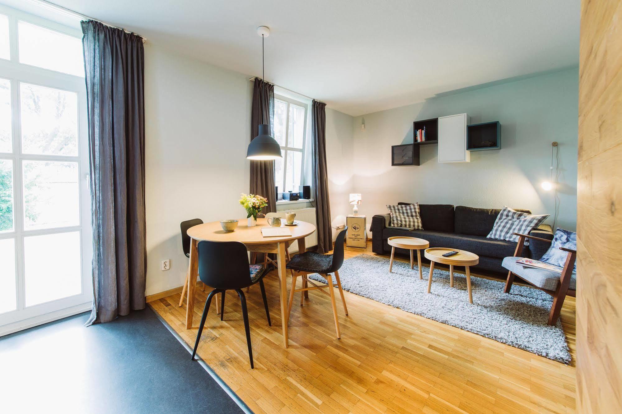 Haus Am Schilf Apartment Wieck Exterior photo